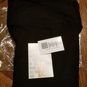 Black LulaRoe Leggings